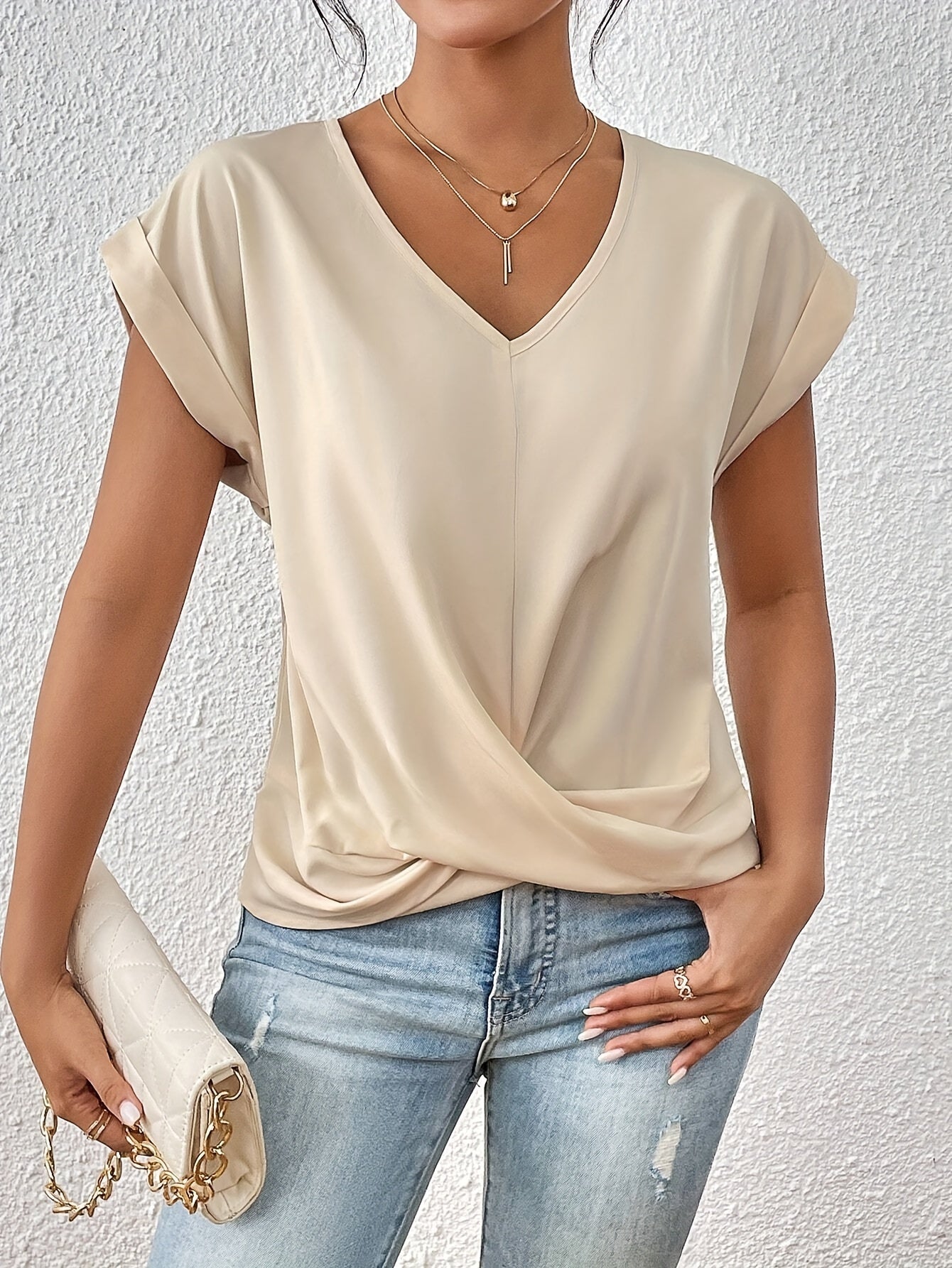 Doreen | V-hals shirt met flatterende pasvorm
