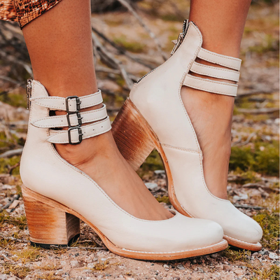 Ginevra™ | Meerdere bandjes en dikke hak pumps