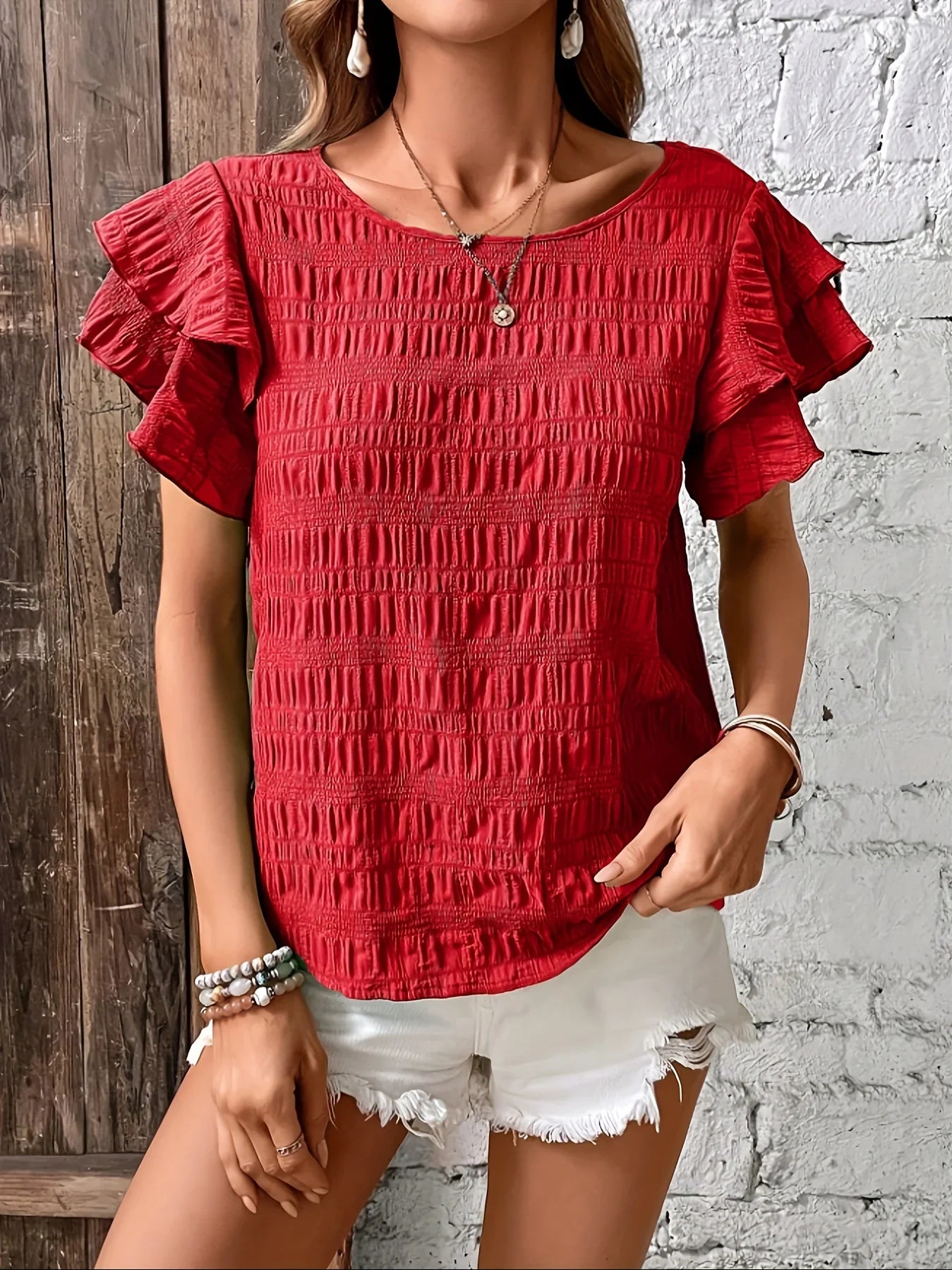 Charmaine | Luchtige blouse met speelse ruches