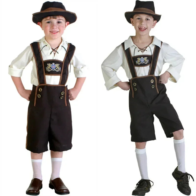 Feestelijk Oktoberfest Jongenskostuum met Lederhosen, Shirt en Hoed voor de Ideale Look