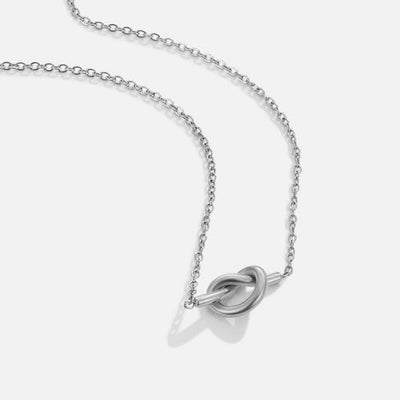 Adela Knoop Zilveren Hanger