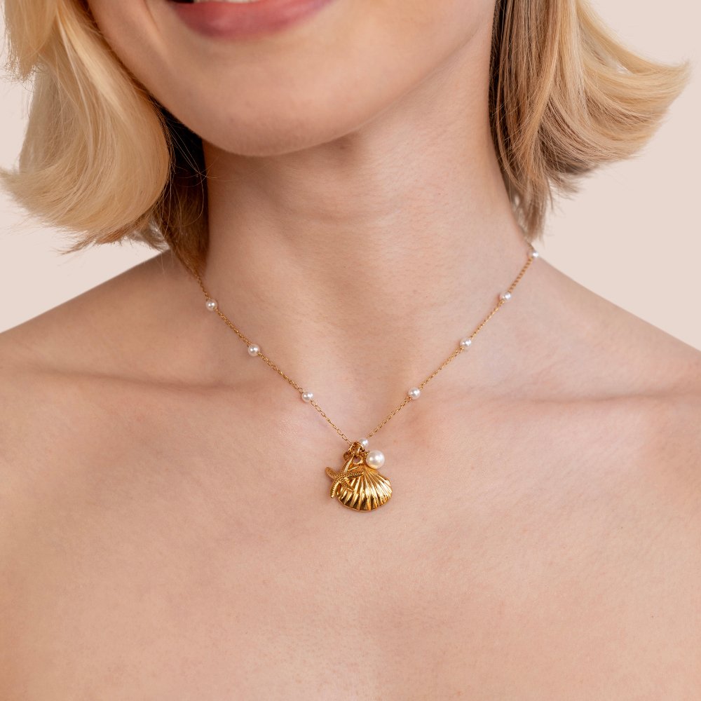 Aria Shell Charm Hanger