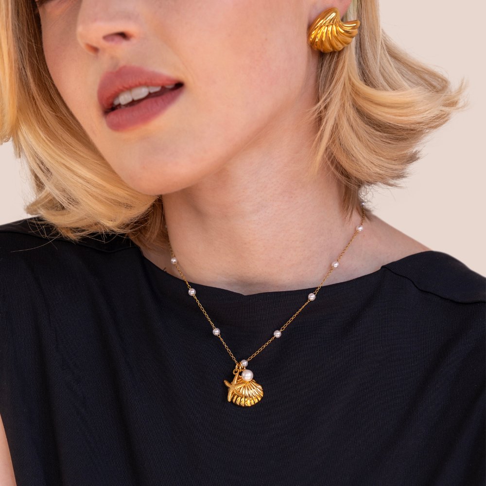 Aria Shell Charm Hanger