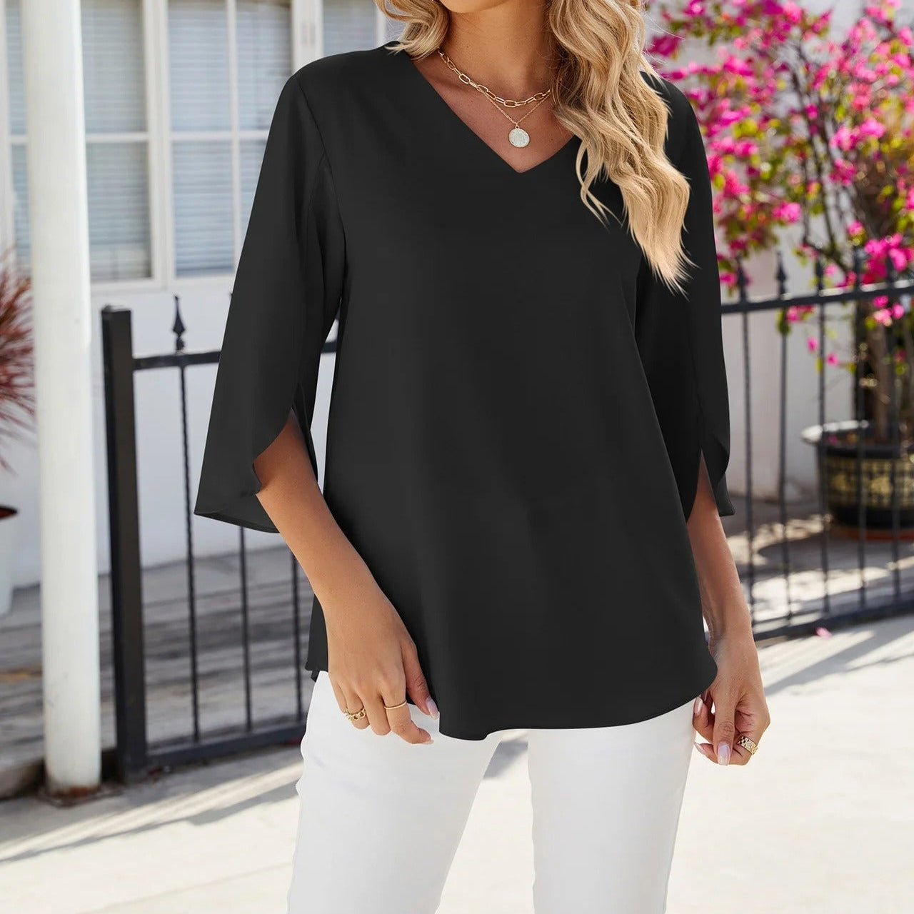 Carmina | Elegante vrouwelijke blouse