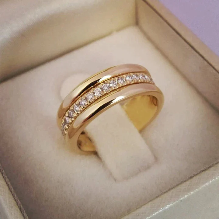 Sarah - Vintage Zirkonia Ingelijste Ring