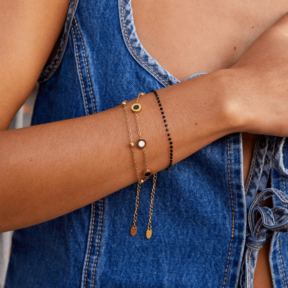 Onyx- en Witsteenarmband