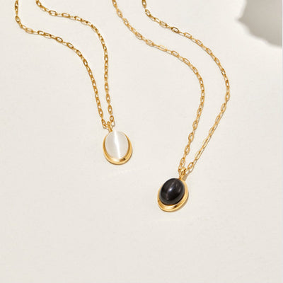 Witte opal halsband